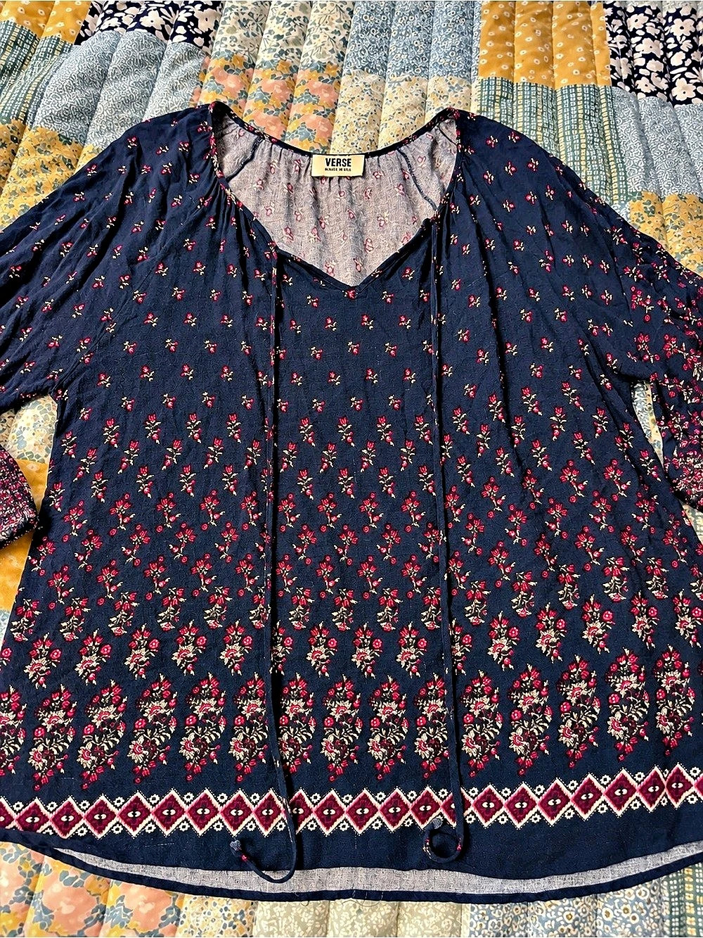 VERSE Floral Blouse in Blue & Red Size XL